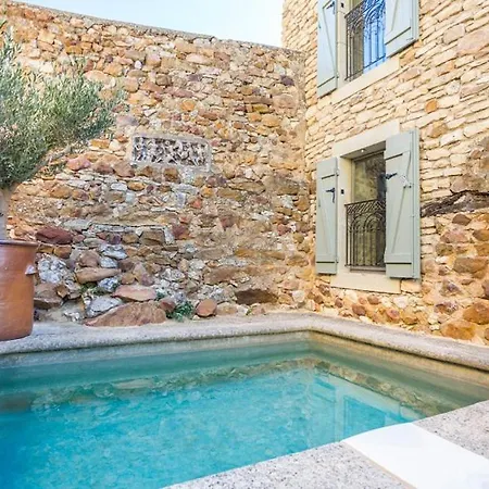 Sleeps 6 Pool Wifi